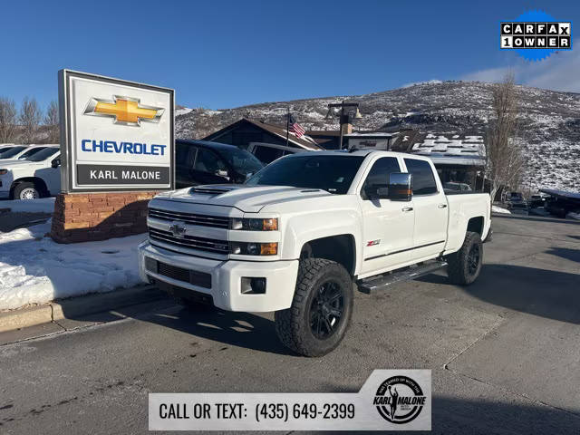 2019 Chevrolet Silverado 3500HD LTZ 4WD photo