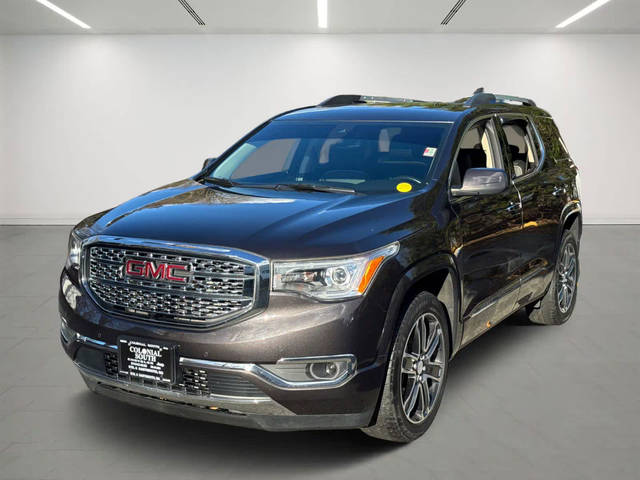 2019 GMC Acadia Denali AWD photo
