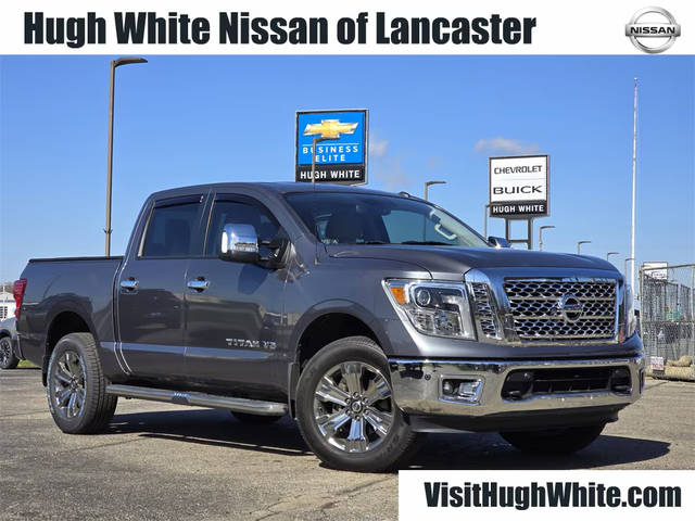 2018 Nissan Titan SL 4WD photo