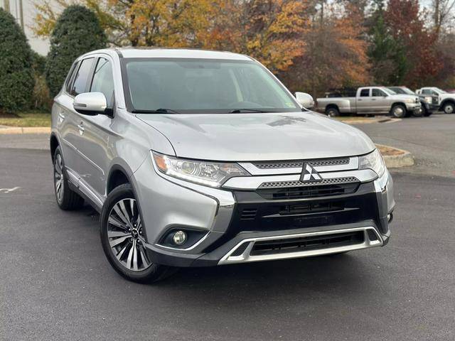 2019 Mitsubishi Outlander SE 4WD photo