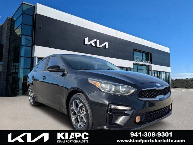 2019 Kia Forte LXS FWD photo