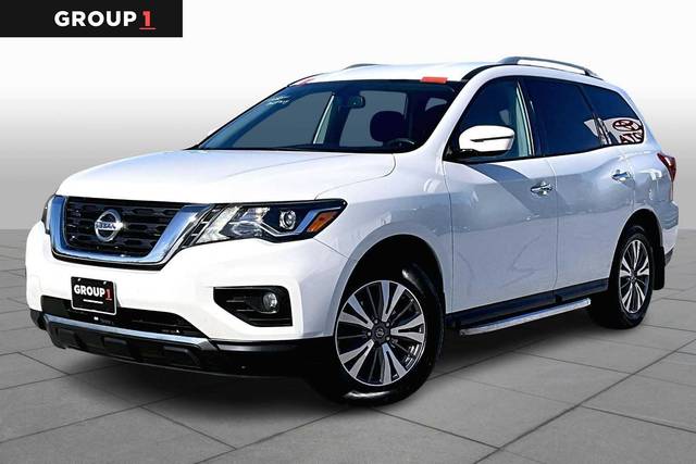 2018 Nissan Pathfinder SV 4WD photo