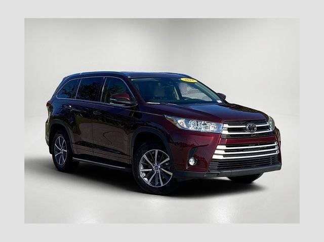 2018 Toyota Highlander XLE AWD photo