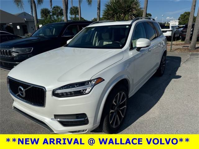 2019 Volvo XC90 Momentum AWD photo