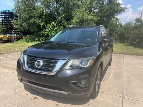 2018 Nissan Pathfinder SV 4WD photo