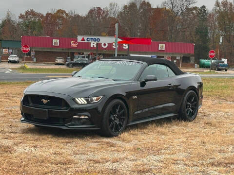 2017 Ford Mustang GT Premium RWD photo