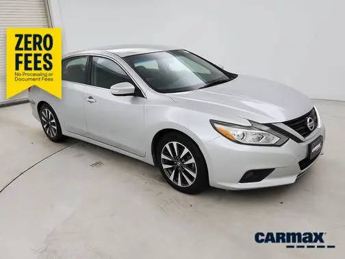 2017 Nissan Altima 2.5 SL FWD photo