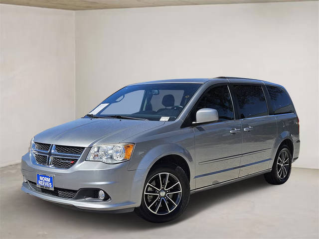 2017 Dodge Grand Caravan SXT FWD photo