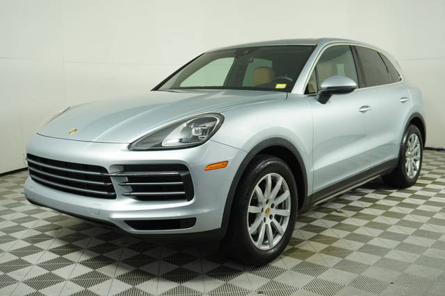 2019 Porsche Cayenne  AWD photo