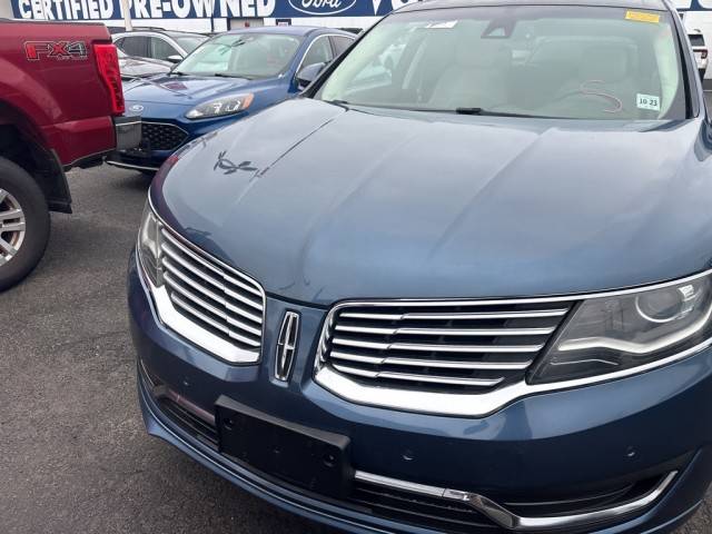 2018 Lincoln MKX Reserve AWD photo