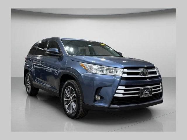 2019 Toyota Highlander XLE AWD photo