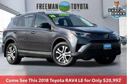 2018 Toyota RAV4 LE AWD photo