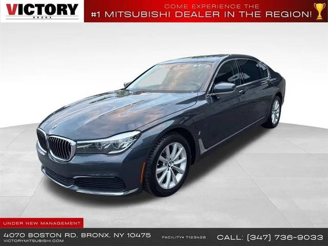 2019 BMW 7 Series 740e xDrive iPerformance AWD photo