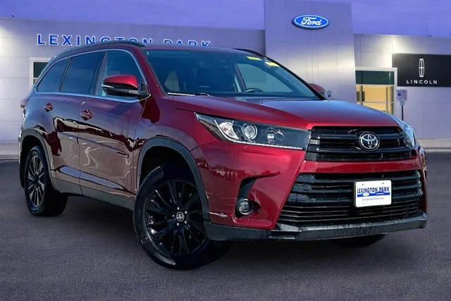 2019 Toyota Highlander SE AWD photo