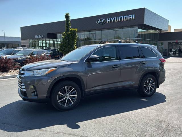 2018 Toyota Highlander XLE AWD photo