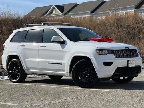 2019 Jeep Grand Cherokee Altitude 4WD photo