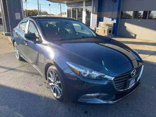 2018 Mazda 3 Touring FWD photo