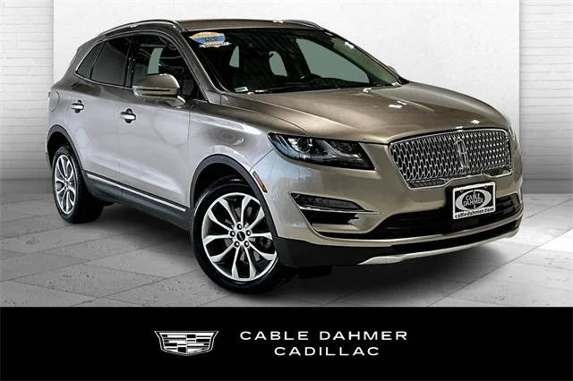 2019 Lincoln MKC Select FWD photo