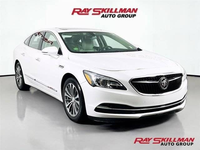 2019 Buick LaCrosse Essence FWD photo