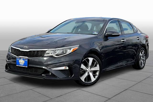 2019 Kia Optima S FWD photo