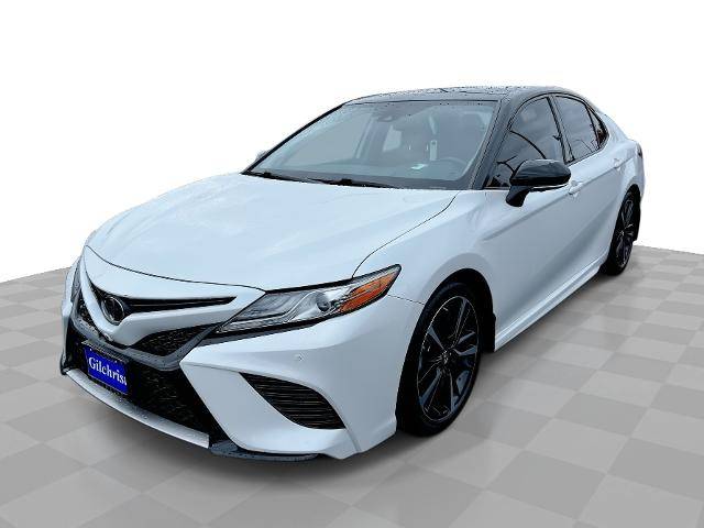 2019 Toyota Camry XSE V6 FWD photo