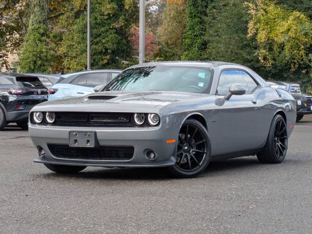 2019 Dodge Challenger R/T RWD photo