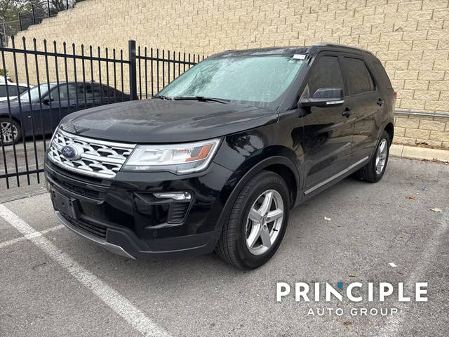 2018 Ford Explorer XLT FWD photo