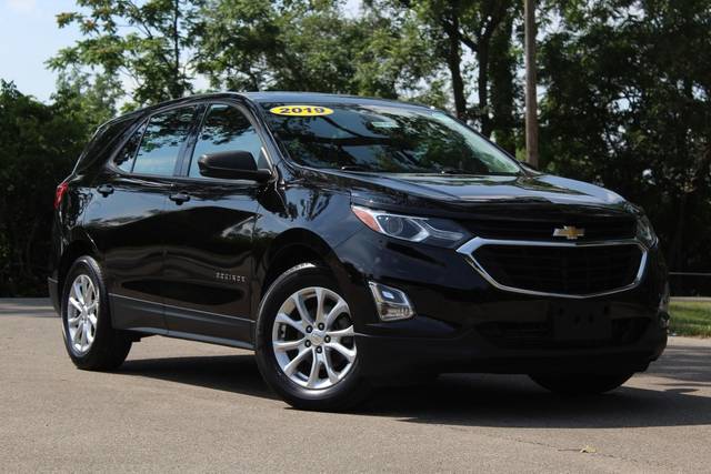 2019 Chevrolet Equinox LS FWD photo