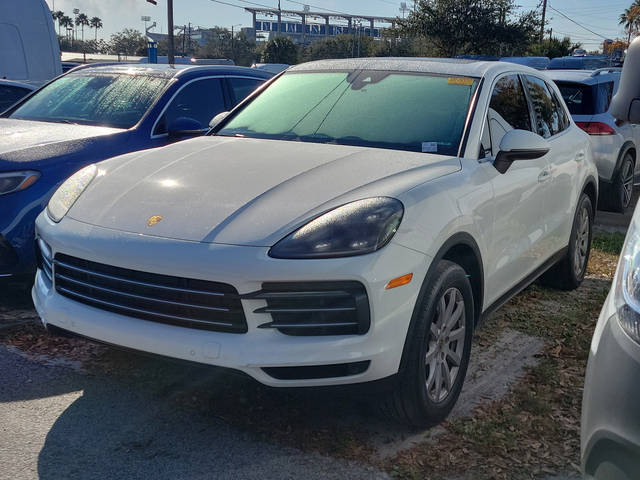 2019 Porsche Cayenne  AWD photo