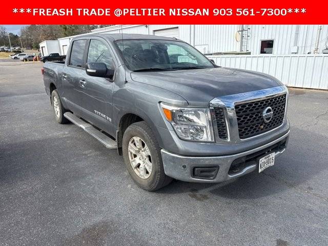2018 Nissan Titan SV 4WD photo