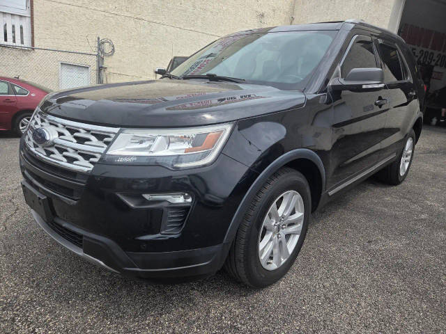 2019 Ford Explorer XLT 4WD photo