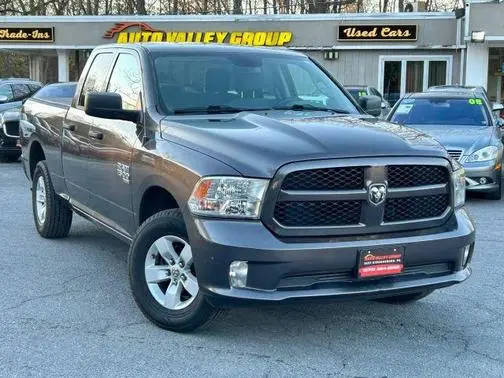 2019 Ram 1500 Express 4WD photo