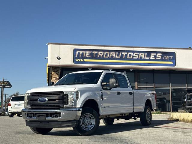 2019 Ford F-350 Super Duty XL 4WD photo