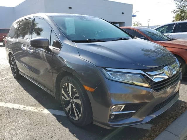 2019 Honda Odyssey Elite FWD photo