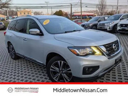 2019 Nissan Pathfinder Platinum 4WD photo