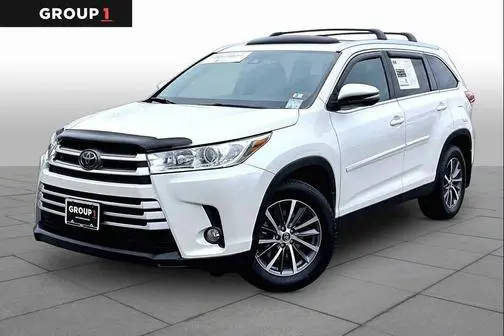 2019 Toyota Highlander XLE AWD photo