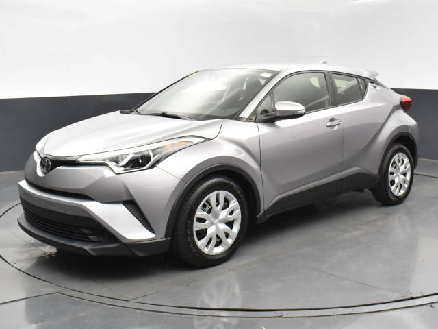 2019 Toyota C-HR LE FWD photo