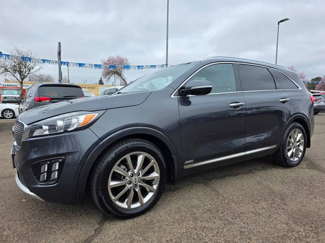 2017 Kia Sorento SXL V6 AWD photo