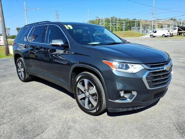 2019 Chevrolet Traverse LT Leather FWD photo