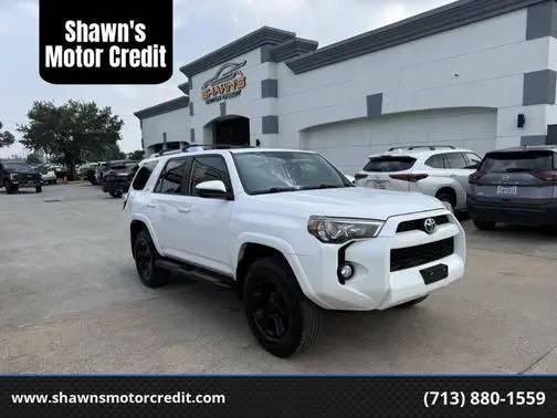 2015 Toyota 4Runner SR5 RWD photo