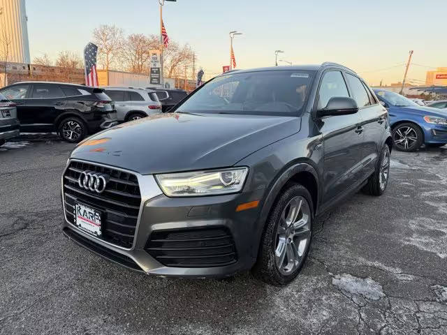 2018 Audi Q3 Premium AWD photo