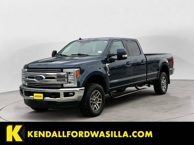 2019 Ford F-350 Super Duty LARIAT 4WD photo