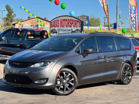 2019 Chrysler Pacifica Minivan Touring L Plus FWD photo