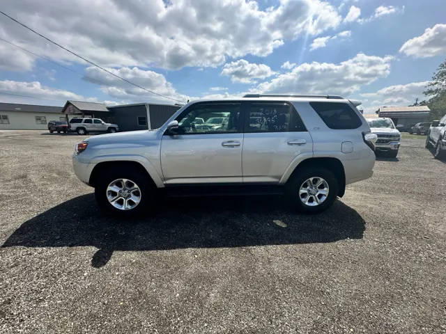 2018 Toyota 4Runner SR5 Premium 4WD photo