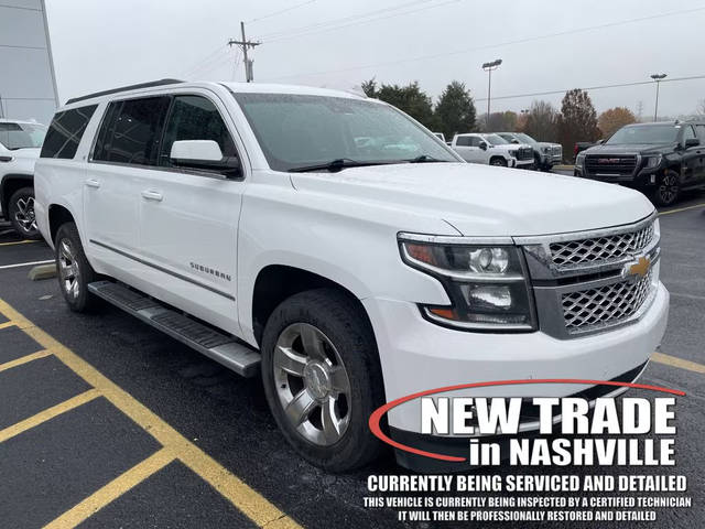 2019 Chevrolet Suburban LT 4WD photo