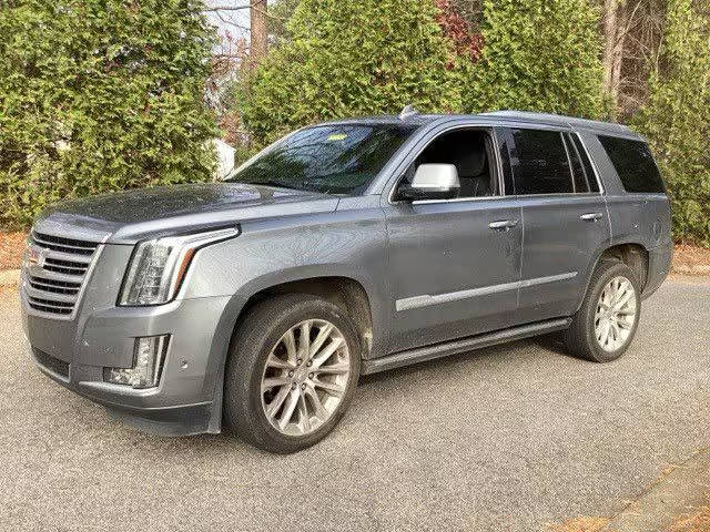 2019 Cadillac Escalade Platinum RWD photo