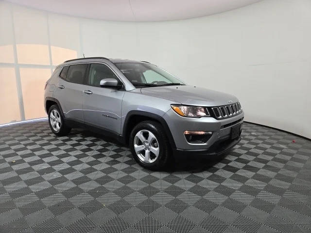 2019 Jeep Compass Latitude FWD photo