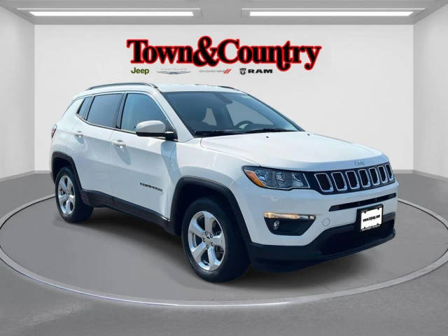 2019 Jeep Compass Latitude 4WD photo