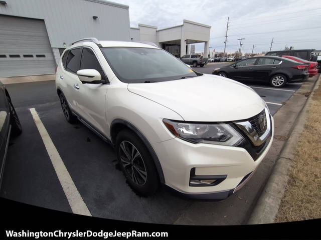 2018 Nissan Rogue SL FWD photo