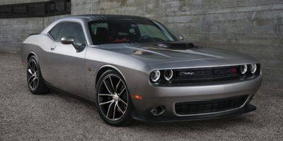 2015 Dodge Challenger R/T Scat Pack RWD photo